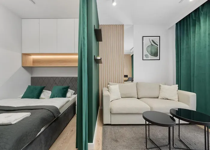 Cosy With Access To Gym And Area By Renters Daire *